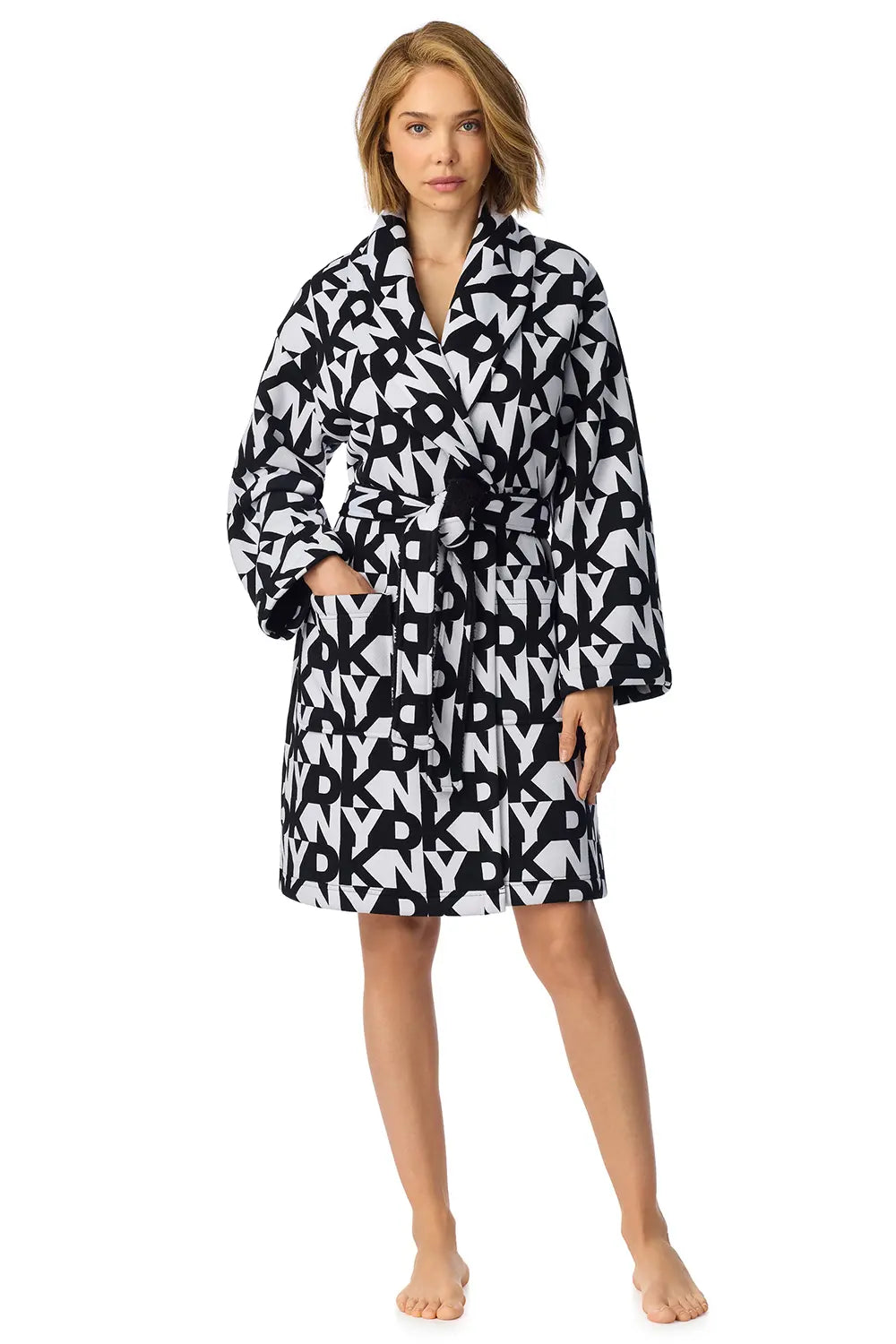 DKNY YI00127 black and white shawl-collar robe